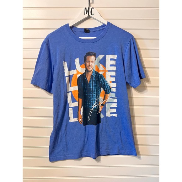 Luke Bryan Kick the Dust Up 2015  Tour Shirt size medium - Picture 1 of 11